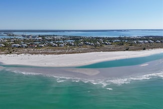 21 Seawatch Dr, Boca Grande, FL 33921
