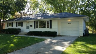 920 Deborah Ave Unit 4, Elgin, IL 60123