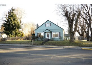 202 E Collins St, Goldendale, WA 98620