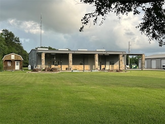 7301 Pearson Rd, Santa Fe, TX 77517