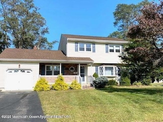55 Heath Ave, Oakhurst, NJ 07755