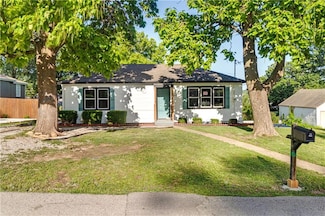 3141 S 37th St, Kansas City, KS 66106