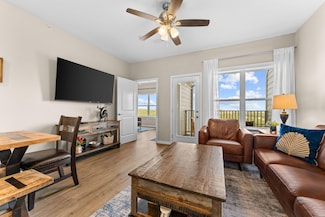 3103 S Vineyards Terrace Unit 5, Branson, MO 65616