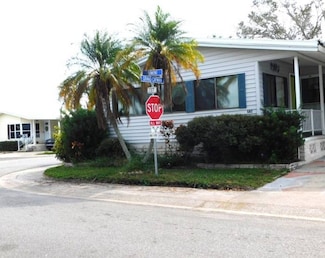 1001 Starkey Rd Unit 582, Largo, FL 33771