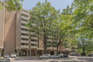 1250 4th St SW Unit W403, Washington, DC 20024