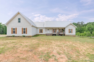 1795 Claxton Ave N, Elba, AL 36323