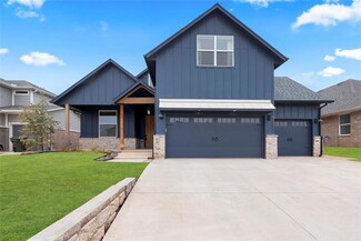 2117 Santa Monica St, Edmond, OK 73034