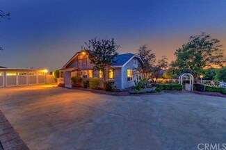 27712 Ridgetop Rd, Silverado, CA 92676