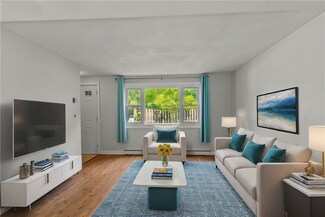 163 Chadsey Rd Unit 2, North Kingstown, RI 02852