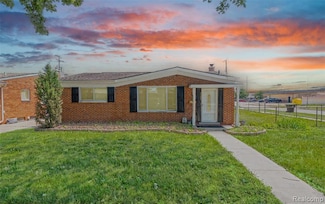 1721 Westbrook Dr, Madison Heights, MI 48071