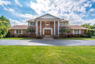 4678 Peckins Rd, Chelsea, MI 48118