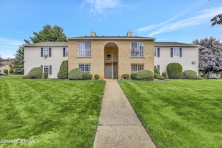 709 Zlotkin Cir Unit 1, Freehold, NJ 07728