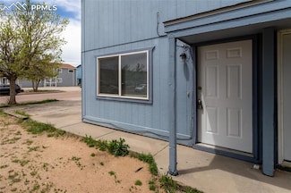 6672 Provincial Dr, Fountain, CO 80817