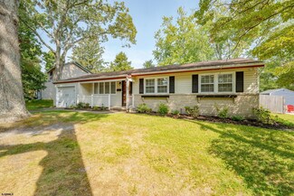 12 Dogwood Dr, Somers Point, NJ 08244
