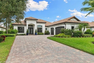 3361 Runaway Ln, Naples, FL 34114