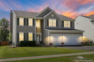 31626 N Clearwater Dr, Lakemoor, IL 60051