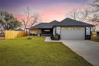 6844 Craig St, Fort Worth, TX 76112
