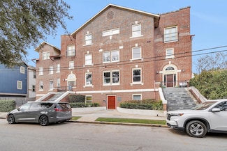 215 W Norma St Unit 104, Houston, TX 77009