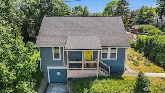 821 15th St, Bremerton, WA 98337