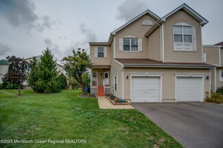 80 Cheyenne St, Tinton Falls, NJ 07712