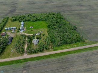 5555 167th Ave SE, Kindred, ND 58051