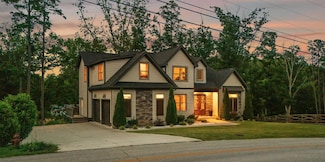 8417 Pine Ridge Rd, Ooltewah, TN 37363
