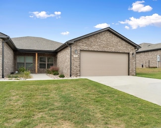 336 Turnberry Ct, Mountain Home, AR 72653