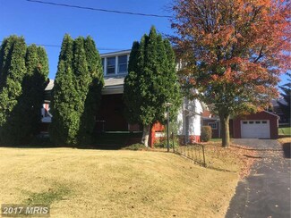 414 N 3rd St, Mc Connellsburg, PA 17233