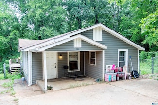 930 Rutledge Dr, Birmingham, AL 35228