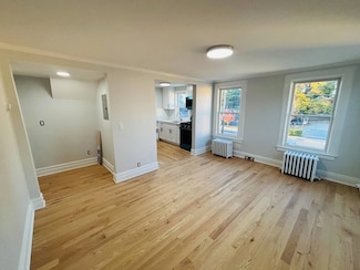 45 Glen Head Rd, Glen Head, NY 11545