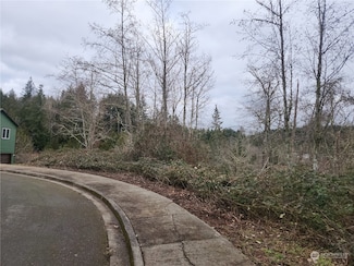 1700 Maple Valley Dr, Centralia, WA 98531