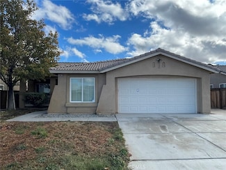 13661 Breckenridge Ln, Victorville, CA 92392