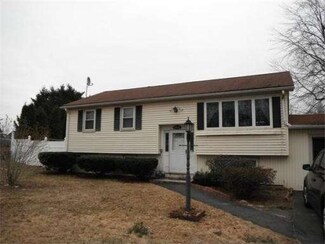 58 Willie St, Haverhill, MA 01832
