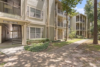 2400 Spring Rain Dr, Spring, TX 77379