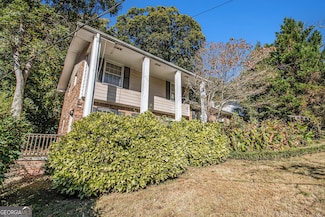 2643 Casher Dr, Decatur, GA 30034