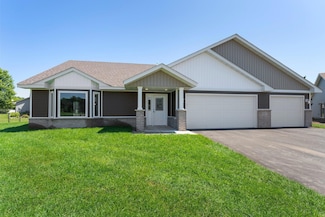 1067 241st Ln NE, East Bethel, MN 55005