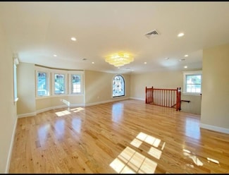 11485 177th Place Unit 2, Jamaica, NY 11434