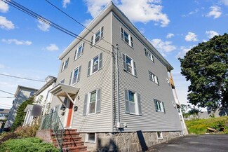6 Arthur St Unit 2, Salem, MA 01970