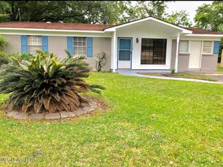 5612 Rose Dr, Moss Point, MS 39563