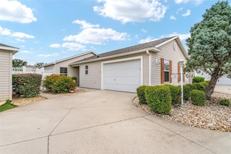 2288 Wayland St, The Villages, FL 32162