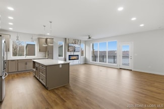 312 Woodland Point, Linn Creek, MO 65052