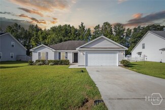 35 Bonnie Cir, Ellabell, GA 31308