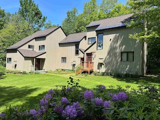 394 Haystack Rd Unit 2, Wilmington, VT 05363