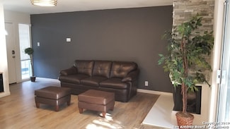 11311 Sir Winston St Unit 406, San Antonio, TX 78216