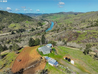 649 David Dr, Myrtle Creek, OR 97457