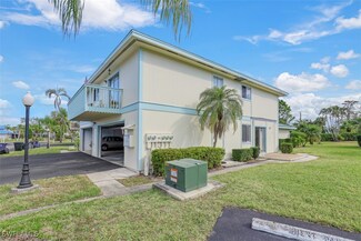 5848 Queen Elizabeth Way Unit 2, Fort Myers, FL 33907