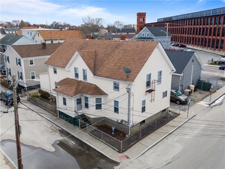 9 Mill St, Warren, RI 02885