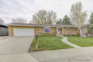 1007 20th St, Wheatland, WY 82201