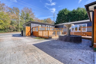 825 N Franklin Rd, Greenville, SC 29617