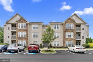 1511 Moore St Unit 304, Bristol, PA 19007